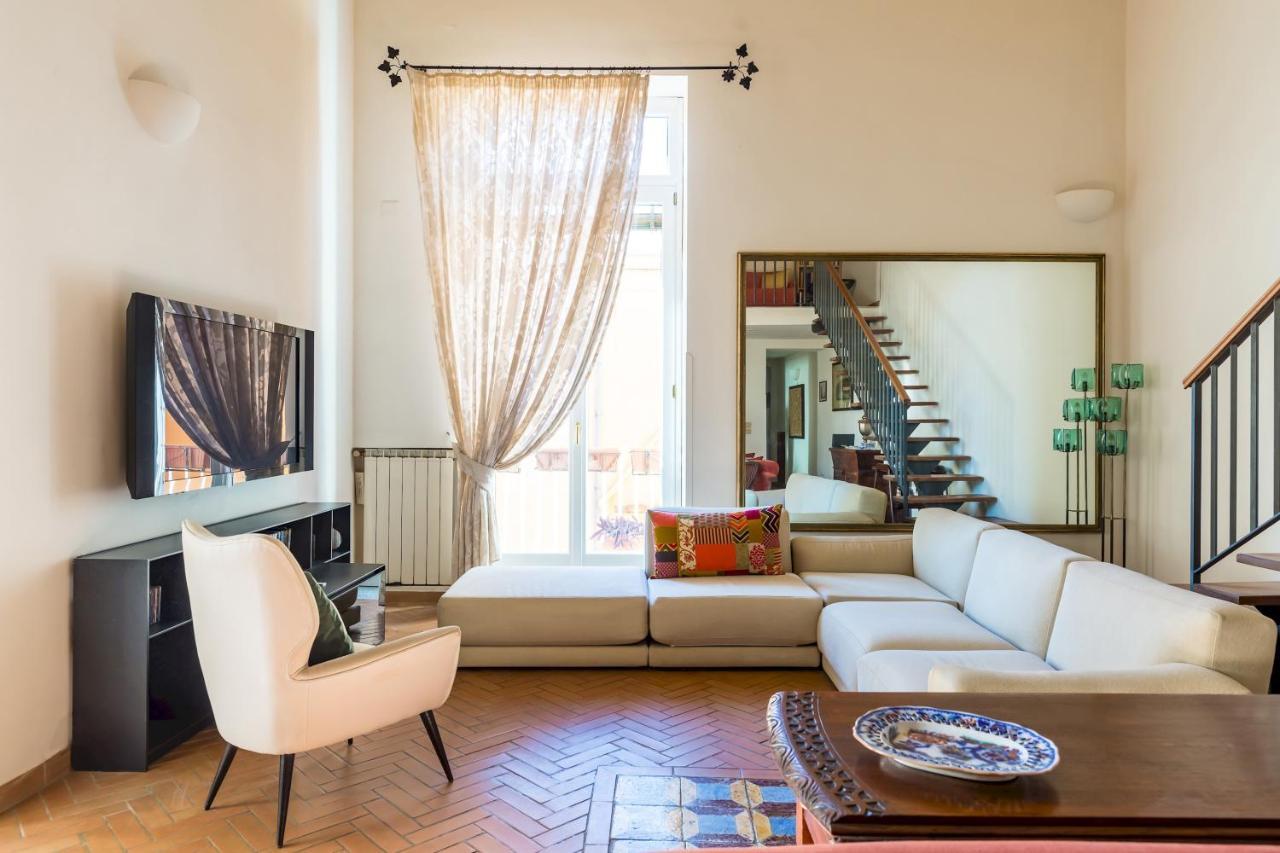 Residenza Capano Charming House By Napoliapartments Экстерьер фото