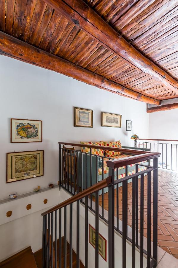 Residenza Capano Charming House By Napoliapartments Экстерьер фото