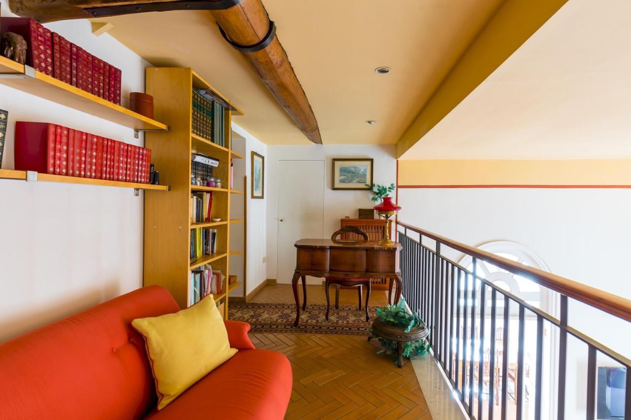 Residenza Capano Charming House By Napoliapartments Экстерьер фото
